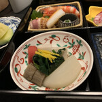 星のや京都 - お煮物もお上品