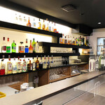 Restaurant Wine Bar Dimolto - 店内カウンター