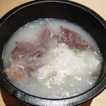 韓国料理 カンガンスルレ東館 - ソルロンタン