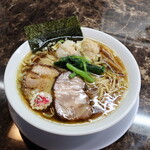 自家製麺 ら～めん かり屋 - かり屋 支那そば
