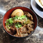 自家製麺 ら～めん かり屋 - 牛すじごはん