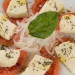 tomato and cheese caprese