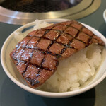 焼肉井とう - オンザライス