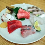 居酒屋 ときため - 刺身盛り合わせ