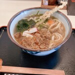 手しごと讃岐うどん 讃々 - 源氏うどん！まあ、普通。