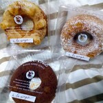 あら、りんご。 - 焼きドーナツ♡どれも美味しかった(*´﹃｀*)