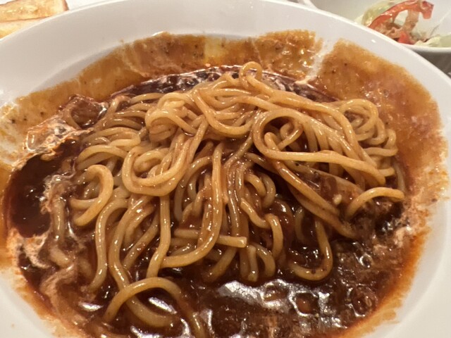 閉店】自家製麺ミートソースパスタ専門店 スリーミート 南森町店