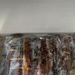 八ツ目や にしむら - 『鰻蒲焼大串¥2,400』
      『肝串¥400』