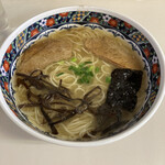 ラーメン天和 - ラーメン (600円)