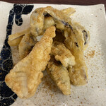 A e B - タルティーボ、さわら、かきのフリット