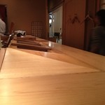 Manten zushi - 美しいカウンター