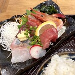 Osakanaya Yoshino - 料理長おまかせ刺身定食 ¥1,200- (税込)