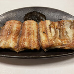 鰻はし本 - ひと口白焼き串