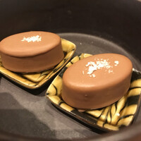 アラルデ - フォワグラとヘーゼルナッツのショコラアイス✨