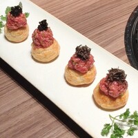 焼肉うしごろ 銀座店 - 和牛タルタルのグジェール
