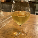 BIER LOVEN - グラスワインを白で