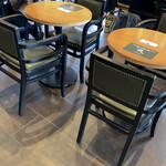 スターバックスコーヒー - お洒落な椅子