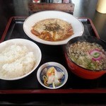 炉ばた - 豚玉とじ定食＋ミニうどん