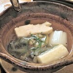 旬菜山﨑 - スッポン、海老真薯、白ネギの土瓶蒸し