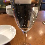 Akabarurettsu - 最初はスパークリングワインで乾杯！