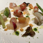 cucina Wada - 海の幸盛り合わせ
      （ハタ、エビ、イカ、シャコ、とり貝、タイラ貝）