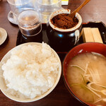 스타미나 텟판 다이코쿠짠 신토스점 - 준비가 완료되었습니다.
                      이제 고기만 기다리면 됩니다.