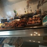 洋惣菜 亀洋 - オードブル準備中