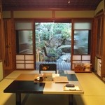 和味の宿　角上楼 - 竹の間に案内されました。