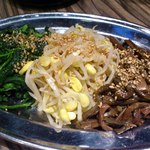 焼肉 ジャンボ - ナムル盛り合わせ