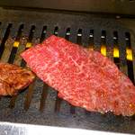 焼肉 ジャンボ - ジューッ