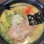 久留米ラーメン 三代目よかろうもん - 