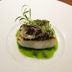 御影 ジュエンヌ - 魚料理～北海道のマツカワガレイの炭火焼き 春菊のソース