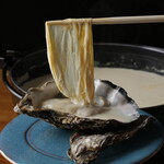 新宿 牡蠣入レ時 - 生牡蠣 ゆば