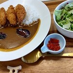 みやじま食堂 - 牡蠣フライカレー1,200円（税抜）