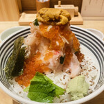 日本橋海鮮丼 つじ半 - 