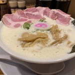 鶏そば 啜る 丸の内本店 - 