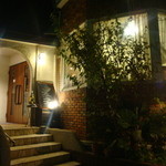 トラットリア・アルベロ - お店の入り口