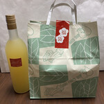 ITAGAKI フルーツボックス  - 2022年 ケーキ福袋（マロンケーキとリンゴジュース）