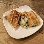 ワイン ステーション プラス - 鮭パイ