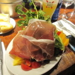 煮こみや なりた - 