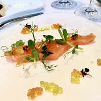 テストキッチンエイチ - オリーブ漬けと普通のイクラの味の違いが楽しい　旨味たっぷりのサーモンでした♫