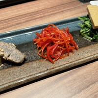 焼肉うしごろ 銀座店 - 季節のナムル3種