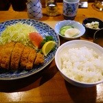 上ロースかつ定食