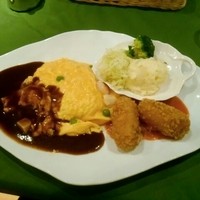 洋食 麦星 by グリル満天星 麻布十番 日本橋髙島屋店 - 選べるプレートセット。オムライス・カニクリームコロッケで