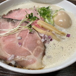 麺飯食堂 三羽鴉 - 