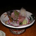 瀬里奈 - 季節限定の富山県氷見産の寒鰤の刺身です。甘みと口の中でのとろけ具合が半端ではありません。是非一度ご賞味あれ。