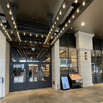 ベーカリー&レストラン 沢村 - 外観│平日14:14頃訪問 → 14:25頃入店