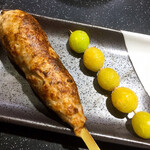 三酉屋 - つくね塩198円、ぎんなん220円