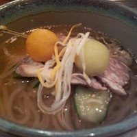 游玄亭 新宿 - 冷麺