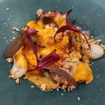 クーリエール - 鮑 蛸 牡蠣 甘鯛 椎茸 グラタン風に炙った蘭王を使ったクリーム 百合根 柿 ローズマリーのクッキー